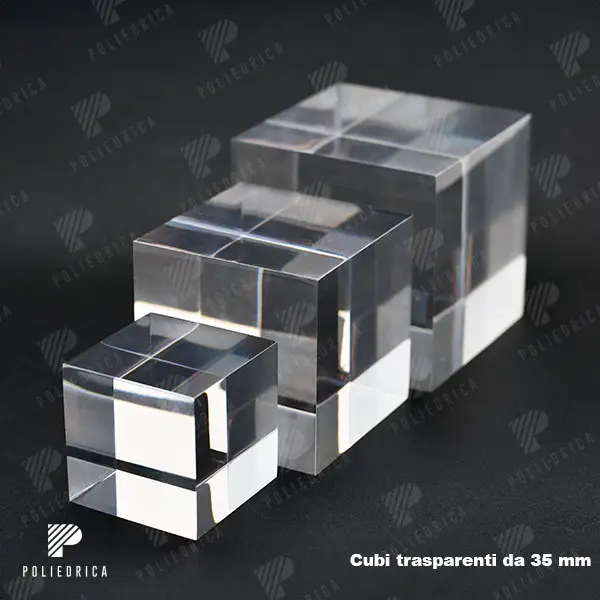 Cubi trasparenti in plexiglass da 35mm